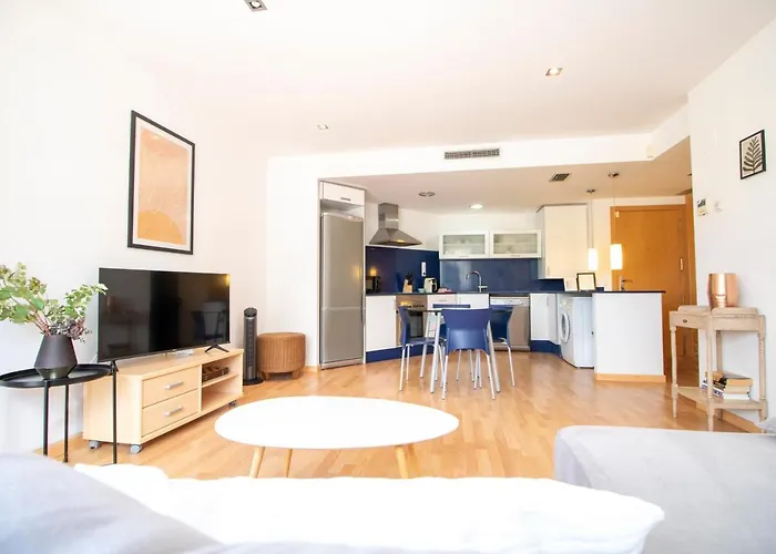 Espectacular Vivienda Con Piscina Climatizada